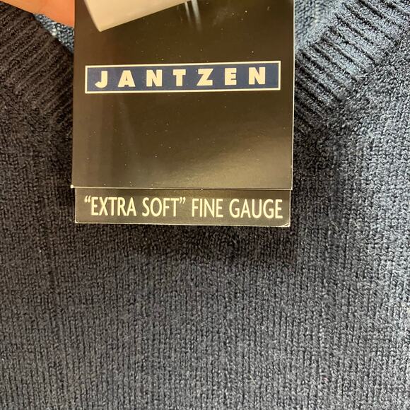New Jantzen Men's XXL V-Neck Navy Blue Sweater Classic Business Golf Preppy Soft - Picture 10 of 12
